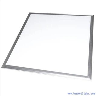 Plafoniera a led piatta a soffitto