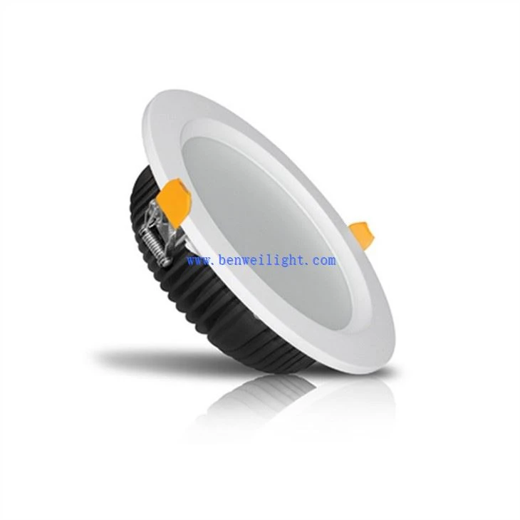 Downlight LED dimmerabili da 9W con resistenza al fuoco