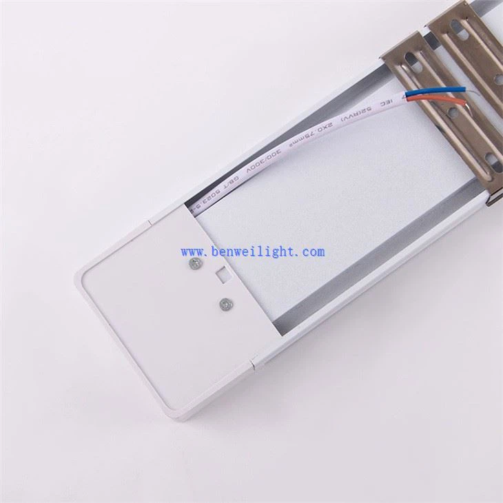 led batten 4