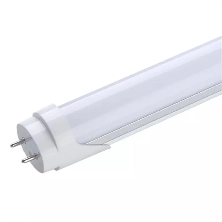 Lampadina a tubo LED T8