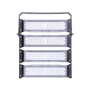 Luci portatili per campi da tennis