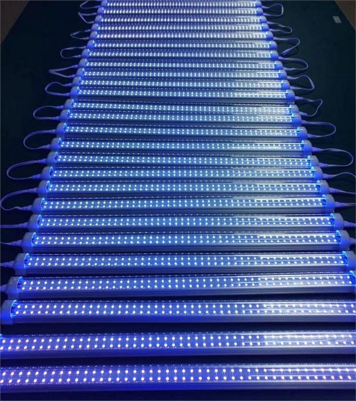 Luce nera a led da 48 pollici