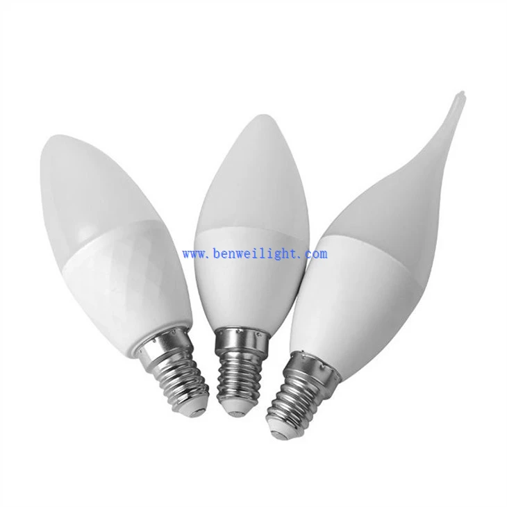Lampadina a candela intelligente E27