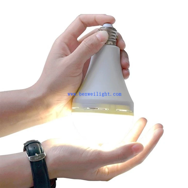 Lampadine Led Ricaricabili 7 Watt