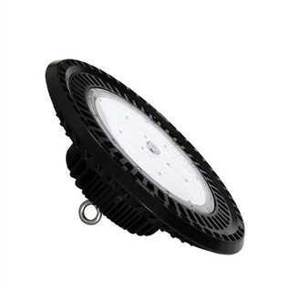 Luce nera del magazzino