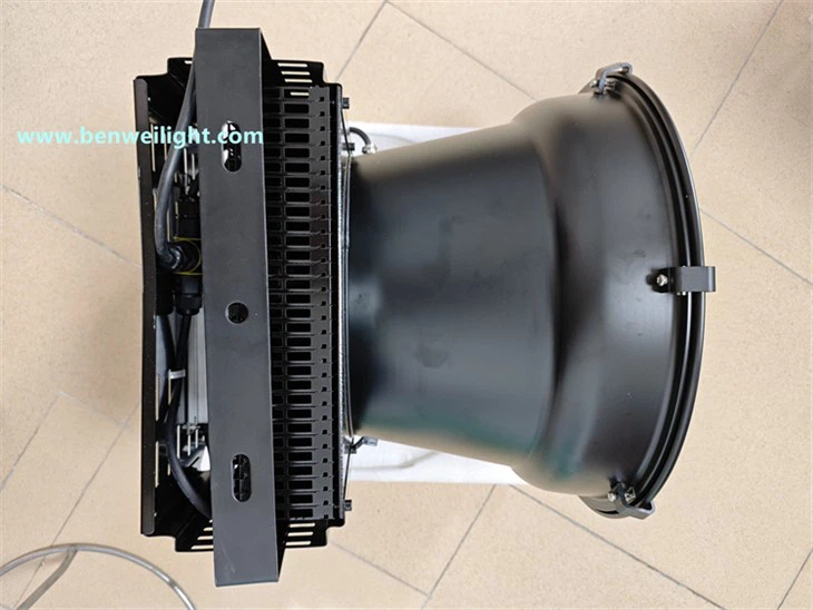 Faro marino LED da 400-1.000 W|Luce di navigazione conforme IMO per navi da pesca