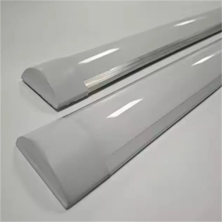 Luce a stecca collegabile a LED