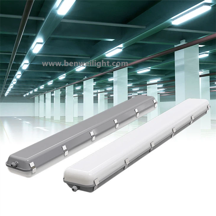 Luce LED di emergenza con sensore di movimento - Apparecchio a prova di vapore dimmerabile per esterni