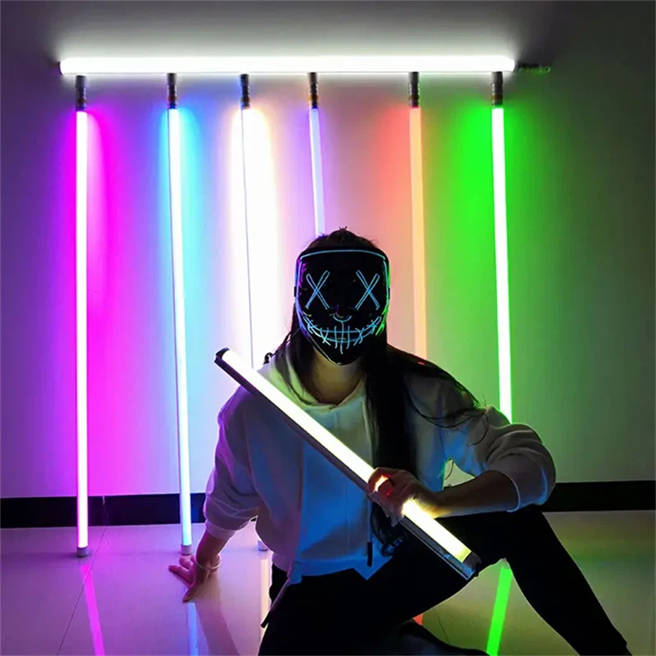 Lampada RGB con tubo al neon (16 colori) - 60 cm Multi-colore
