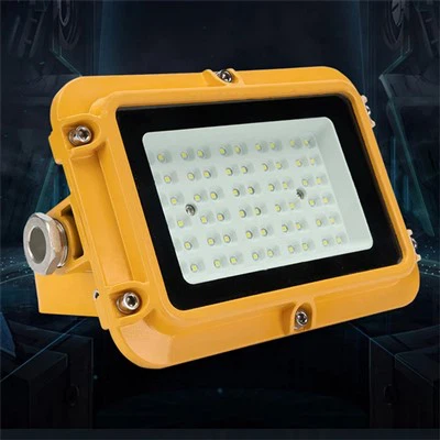 Luci di inondazione a LED luminose