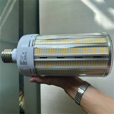 Lampadine LED a mais senza sfarfallio da 800 W