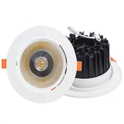 Plafoniera da incasso a LED orientabile