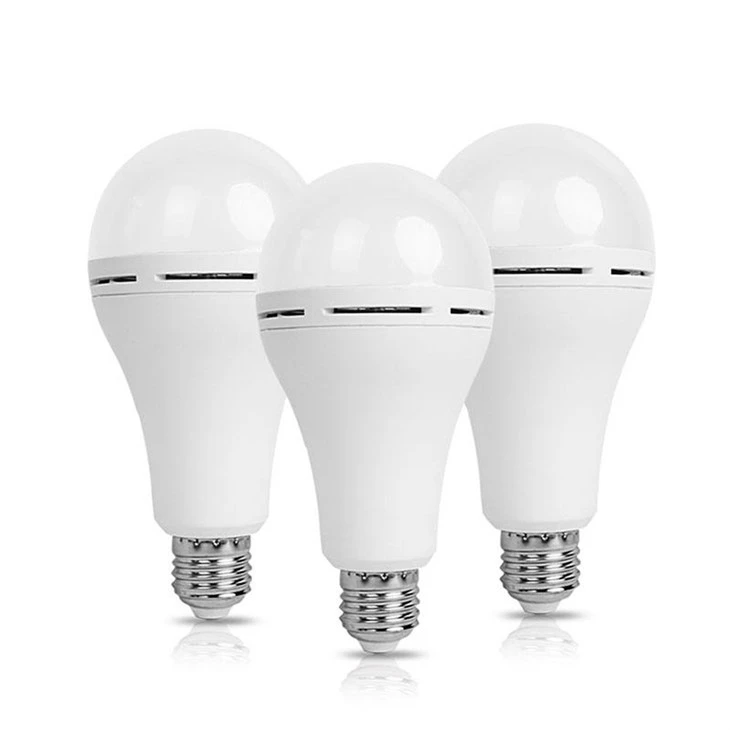 Lampadina di emergenza ricaricabile SMD2835