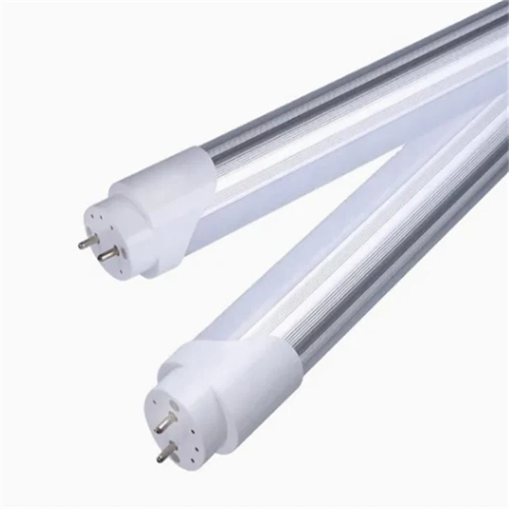 Luce a tubo LED T8 senza sfarfallio
