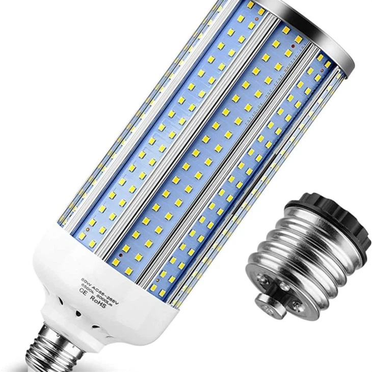 Lampada a mais sospesa da officina